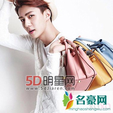 韩超人气男团EXO拍情人节画报 展现可爱纯净与调皮