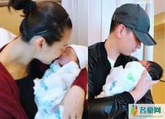 胡杏儿儿子曝光 怀抱宝宝那一刻 是多么的幸福