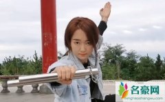 盘龙小燕子个人资料最新消息 网红盘龙小燕子真名直播间ID怎么火的