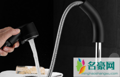 农村自来水归哪管谁管 农村里的自来水公司怎么举报