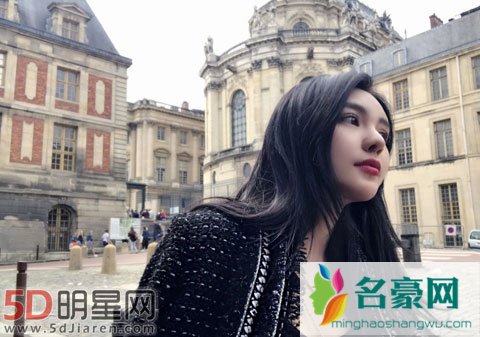 罗志祥女友周扬青被张一山剧组搭讪？ 原来被误认为是群演