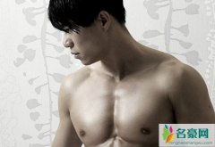 赵天辉的肌肉放大图片 赵天辉的好大是什么梗