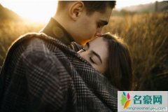 老公出轨怎样让他内疚，让出轨老公最愧疚的话有哪些