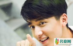 演员张新成眼睛很奇怪 被疑整容曝前后照片对比