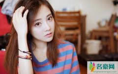 冯提莫整容过吗 冯提莫整容前照片曝光和现在比差别太大了