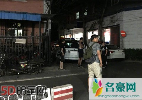 徐峥打女摄影师还原事发经过 双方各执一词