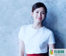 江疏影被拍成1米3 肤白貌美大长腿江疏影被拍成矮丑搓