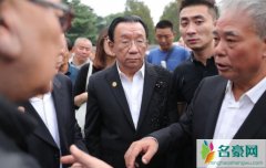 侯耀华的女徒弟资料 买假包女徒弟安娜金现在近况怎样了