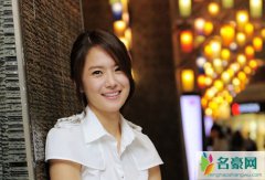 刘荷娜为什么没火起来 详细资料被扒不火与家庭有关