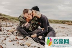 女生让男生心动的瞬间！26招让男朋友对你绝对心动！