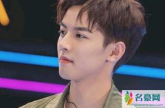 周峻纬为什么英年早婚 揭露周俊伟和他的妻子相恋过程太甜蜜