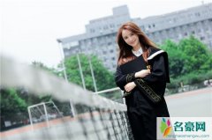 吴雨橦整容过吗 吴雨橦整容前后照片曝光相差真是太大了