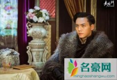 陈伟霆2018年感情现状 一直认为陈伟霆饰演的佛爷是最到位的