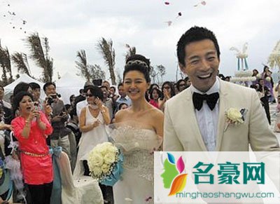 张兰汪小菲破产了吗 结婚时大s以为他是大款,未曾想早已破产婚后明白已晚