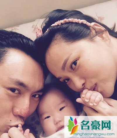 庾澄庆前妻是谁 前面爱情和后面婚姻的区别