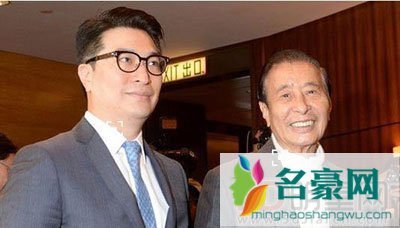 李兆基与李嘉诚恶斗 反正有火的时候就去教训一下李嘉诚