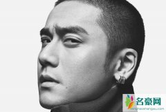 蒋劲夫家里很有钱吗 蒋劲夫是不是富二代他家里做什么的