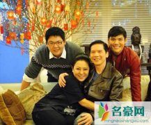 向华强为什么不救向佑 向不管啥背景,入到大陆你什么都不是