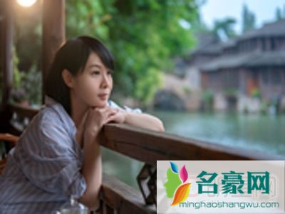 刘若英后来唱给谁的+背后的故事 刘若英演唱会为什么哭