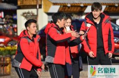 大张伟为什么叫大 大张伟叫大老师原来秘密出在他的档部