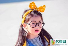 阿拉蕾家庭背景曝光 父母身份让人咋舌
