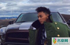 释小龙爸爸叫什么名字 他爸从小打释小龙到大是真的吗