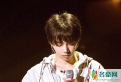 华晨宇女朋友万芙伽 万芙伽有去看过华晨宇两人为什么分手