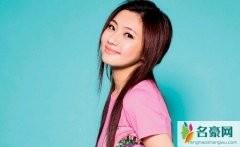 Selina在机场泪崩 揭露Selina发生了什么事情在机场崩溃大哭