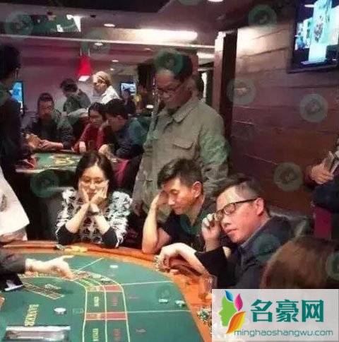 邓紫棋逛赌场赢千元 直面质疑不怕影响形象