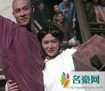 李连杰关之琳绯闻/吻戏 关之琳评价李连杰