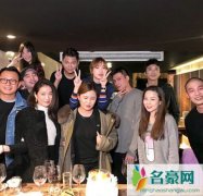 歌手信与女友15年恋情发生变故 3亿房产被传曾转到女友名下