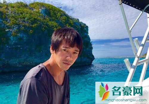 信被爆与相恋多年女友分手 本人回应我们很好没有的事