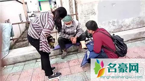 《年轮》中童星李传成为乞丐 患上精神分裂整日不露面