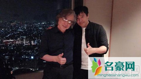 陈思诚发微博暗示《唐探3》将在日本拍摄 与推理大神岛田庄司合影