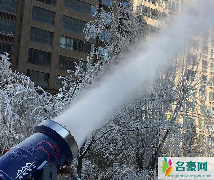 土豪小区人工降雪