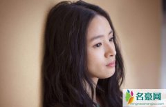 林依晨和郑元畅闹翻 郑元畅在台上亲林依晨是什么时候的事