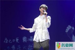周传雄唱黄昏时为什么哭了 周传雄一名真正的创作型歌手