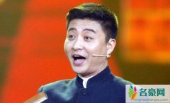 演员周炜为何一头白发 周炜头发白了是真是假为什么突然变白发
