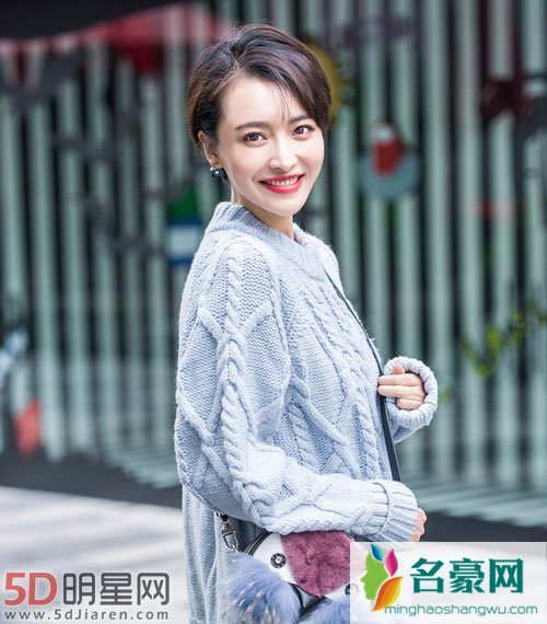 女杨洋宣布改名 换名字全新出发