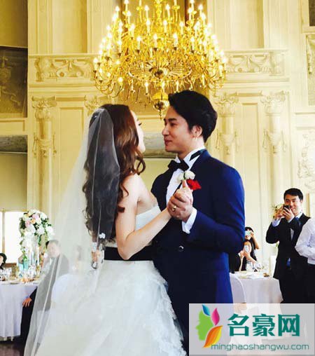 欧弟领证结婚照片 欧弟领证结婚郑云灿