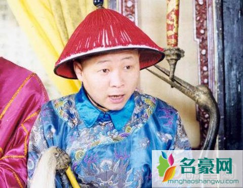 赵亮饰演丑角出名 如今成深山养鸡大户