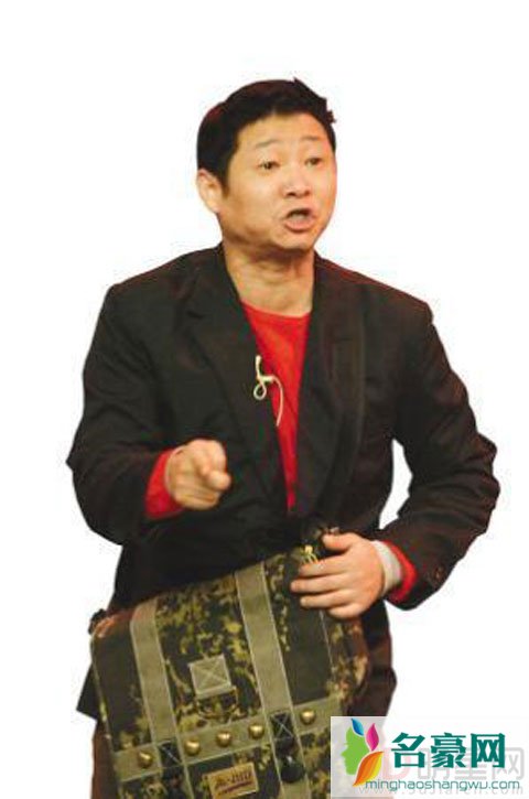 赵亮饰演丑角出名 如今成深山养鸡大户