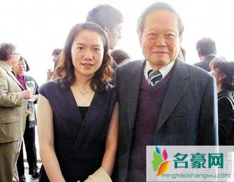 杨振宇与翁帆之间情感令人费解 徐帆撞脸杨振宇第一任妻子