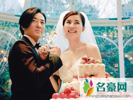 郑伊健的老婆妻子是谁叫什么 郑伊健现在的老婆