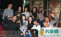 吴君如新片《妖妖铃》助阵圣诞档 甄子丹带女儿探班被吓哭