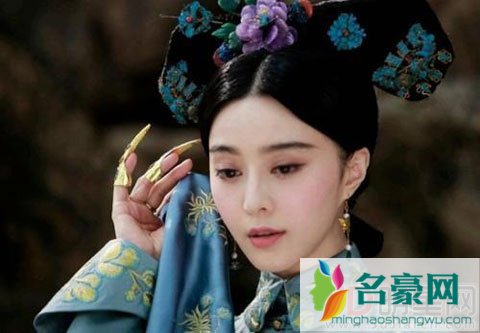 是敬业还是爱美成魔 范冰冰生病都不卸妆