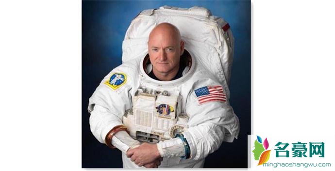 库里道歉的宇航员Scott Kelly