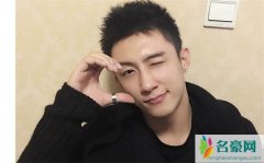 疑是王雨馨妹妹发长文为姐姐鸣不平 微博上演年度推理神剧