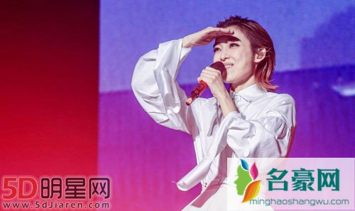 范玮琪演唱会上海开唱 呼吁拒绝动物表演