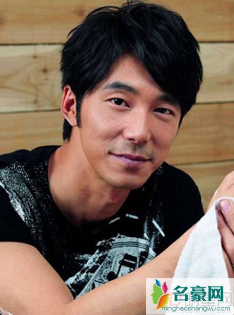 林心如与新剧两名男主演打的火热 威胁对方称是演艺圈黑暗面